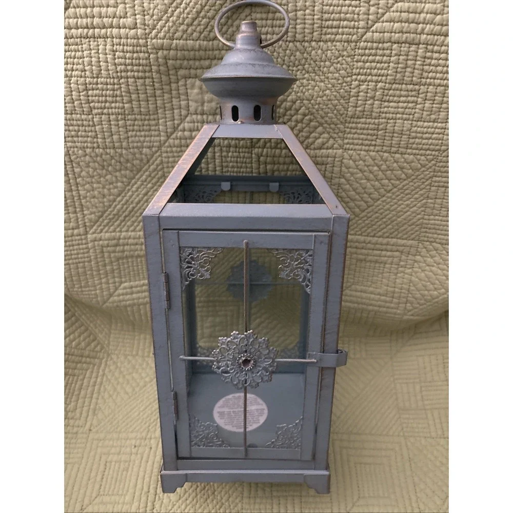 Pier 1 Imports 13.5